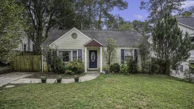 Main picture of 2557 Creekwood Ter