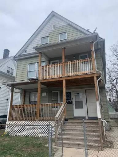 Main picture of 34 Berkeley St