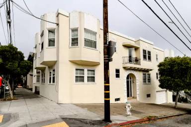 Main picture of 490 Connecticut St
