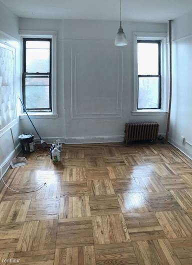 Main picture of 511 Willoughby Ave