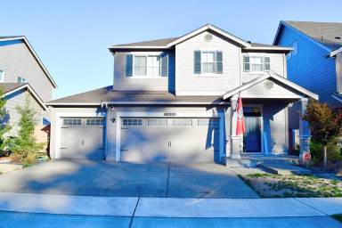 Main picture of 2926 Fiddleback St NE