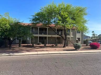 Main picture of 1336 E Mountain View Rd Apartments