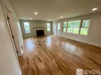 Main picture of 3798 Penderlea Hwy