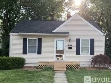 Main picture of 3611 Ellwood Ave