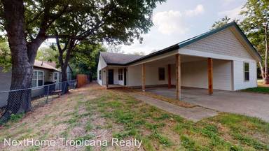 Main picture of 904 Estelle Ave