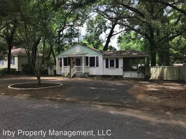 Main picture of 5212 Greenwood Ln