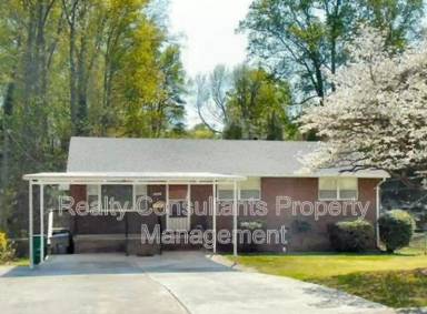 Main picture of 710 Manhasset Rd