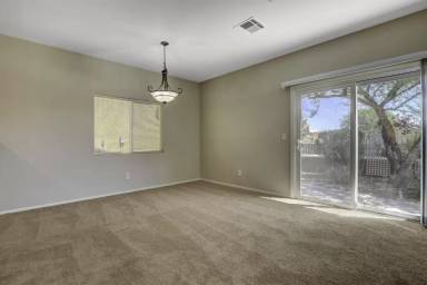 Main picture of 9680 Bouncing Ball St
