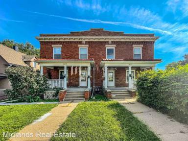 Main picture of 3423 Dewey Ave