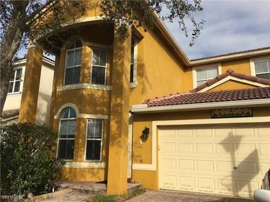 Main picture of 4991 SW 37th Ave