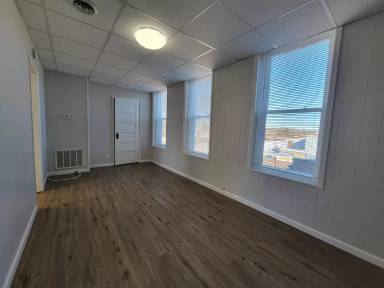 Main picture of 4709 Goethe Ave