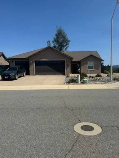 Main picture of 4045 Pembroke Ln