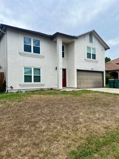 Main picture of 8038 Chestnut Manor Dr