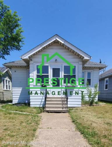 Main picture of 6425 Van Buren Ave