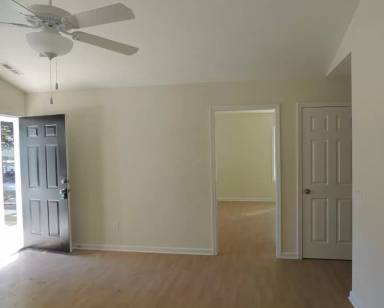 Main picture of 108 Avondale Ave