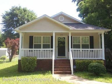 Main picture of 670 Tulsa Ct NW