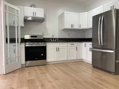 Main picture of 1203 3rd Ave