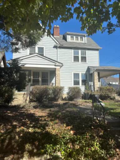 Main picture of 56 Crestview Rd