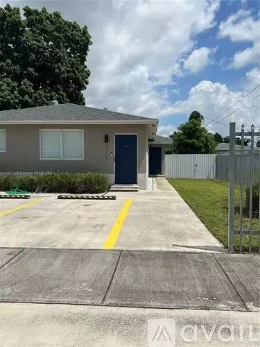 Main picture of 2119 NW 43rd St