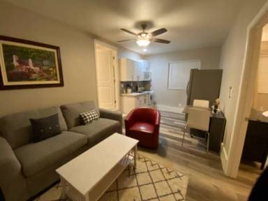 Main picture of 5051 Oakbrook Cir