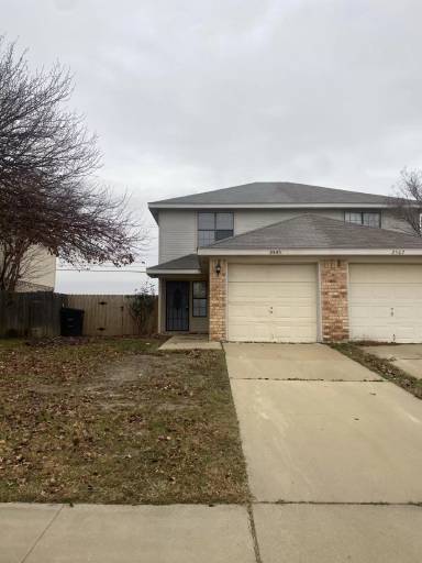 Main picture of 2505 Schwald Rd