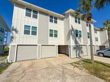 Main picture of 200 Pensacola Beach Rd