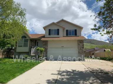 Main picture of 1315 Brooke Ln