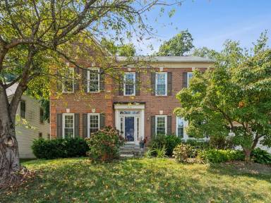 Main picture of 5012 Whisper Willow Dr