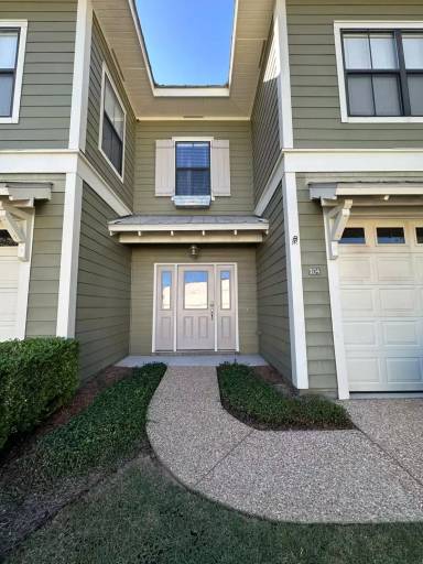 Main picture of 112 Southhaven Cir