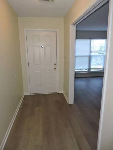 Main picture of 1885 Broyhill Cir