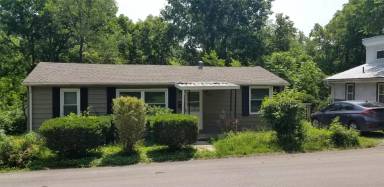 Main picture of 2209 S Hawthorne Ave