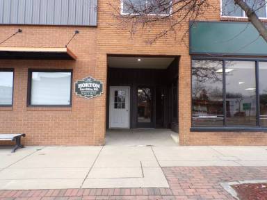 Main picture of 665 Langs Dr