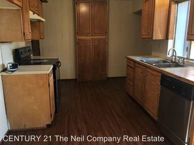 Main picture of 1165 NE Ridge Ave