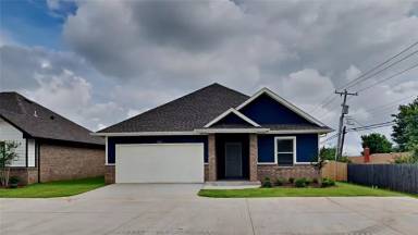 Main picture of 7036 Labelle Dr