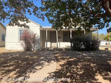 Main picture of 2402 39th St