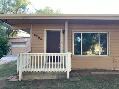Main picture of 2204 Cooper Ave