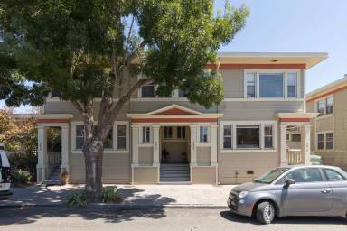 Main picture of 3804 Opal St