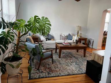 Main picture of 3134 N Leavitt St