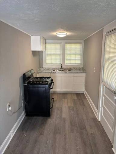 Main picture of 3011 18th Ave
