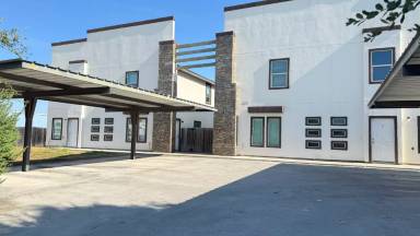 Main picture of 219 Fig Dr