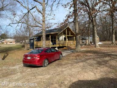 Main picture of 5884 N Farm Road 171