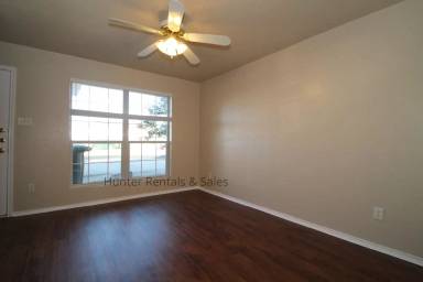 Main picture of 4106 Gus Dr