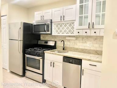 Main picture of 1268 16th St NE