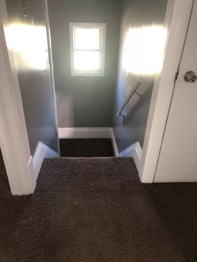 Main picture of 712 Jones Ct NW