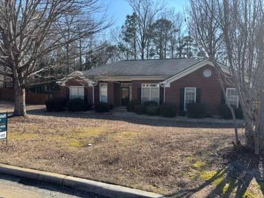 Main picture of 9146 Garrett Lake Dr