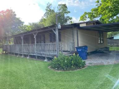 Main picture of 3189 Sherwood Dr