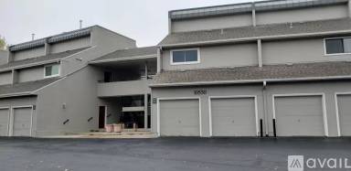 Main picture of 10550 W Jewell Ave