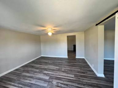 Main picture of 609 McNeese St