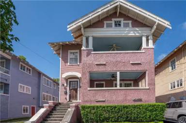 Main picture of 8008 S Claiborne Ave
