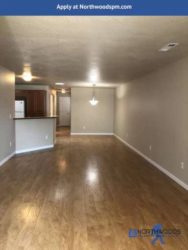 Main picture of 304 Cheney Loop